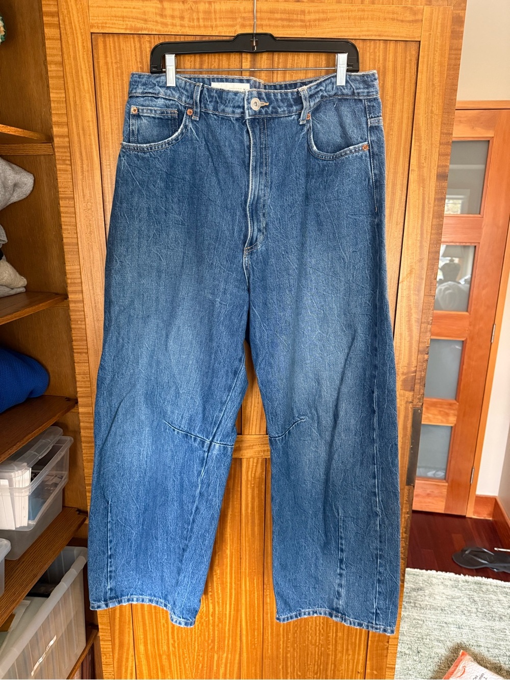 Zara Barrel Jeans